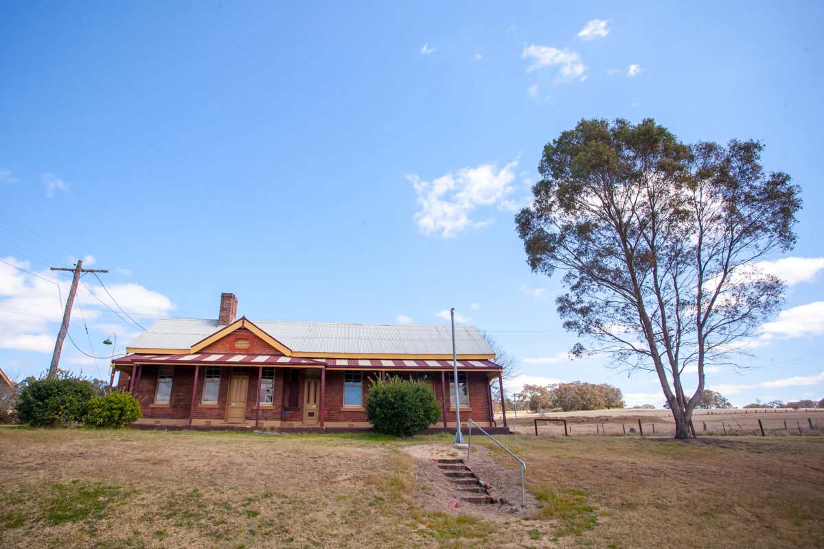 tenterfield nsw commercial hotel photography by cory rossiter 7