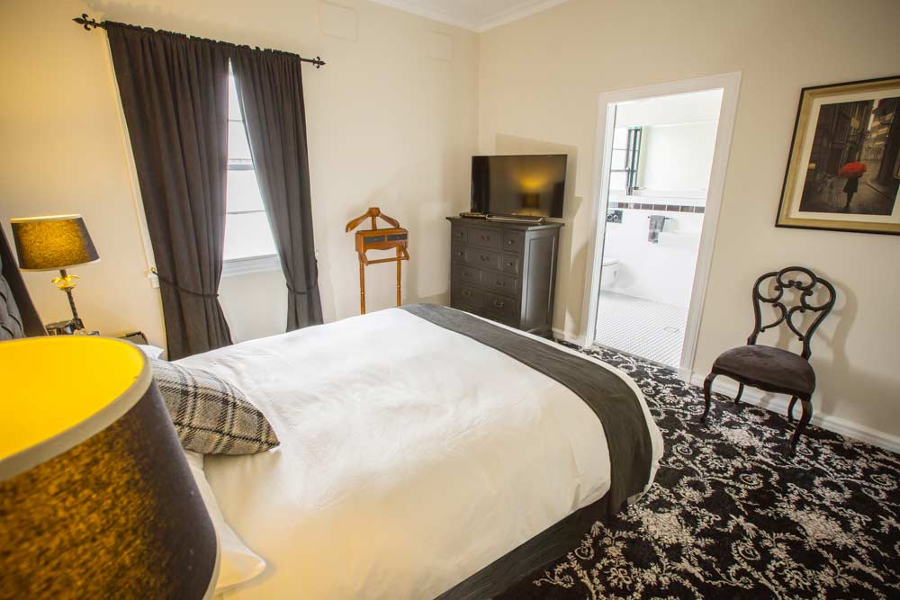 Commercial Rooms 22