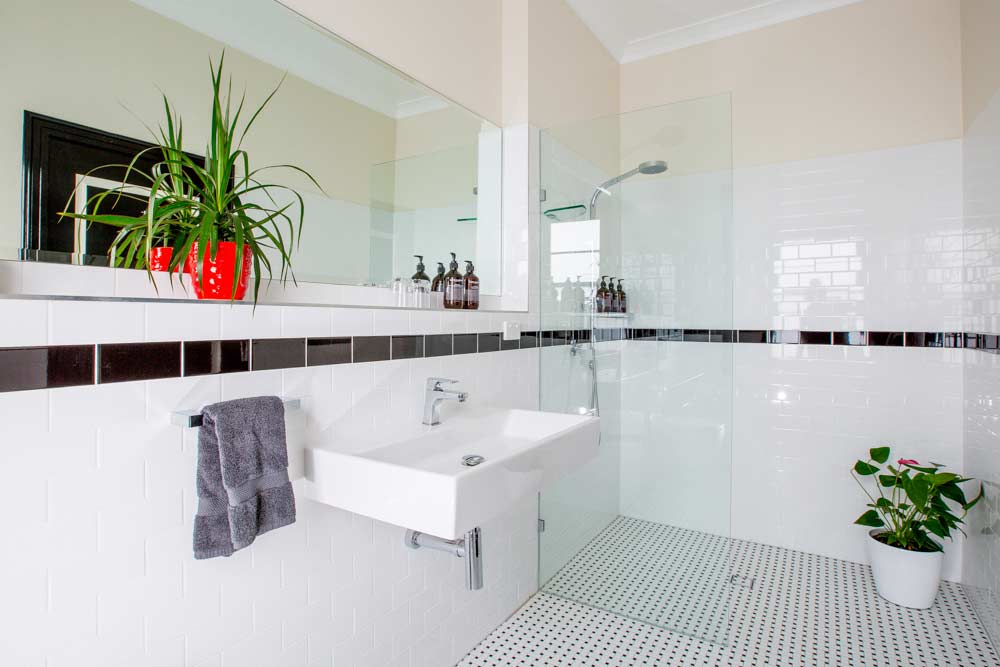 Commercial Rooms 23