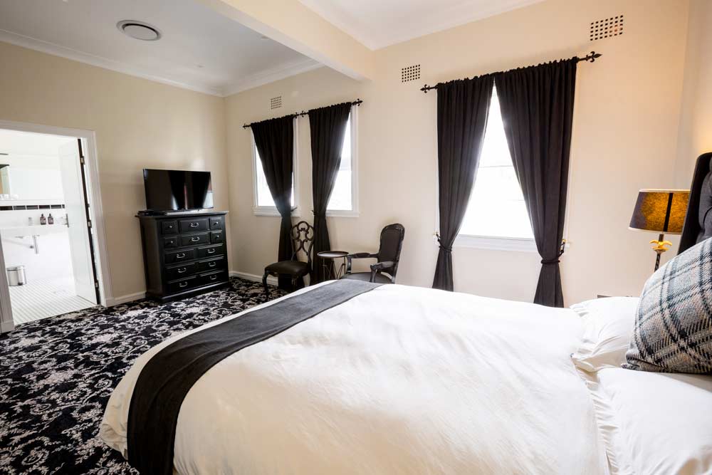 Commercial Rooms 31